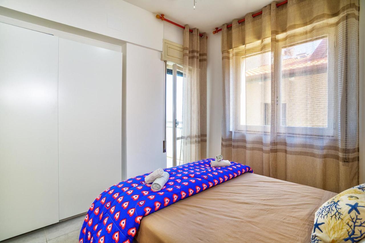 Sulla Via Del Mare - Appartamento A Сильви-Марина Экстерьер фото